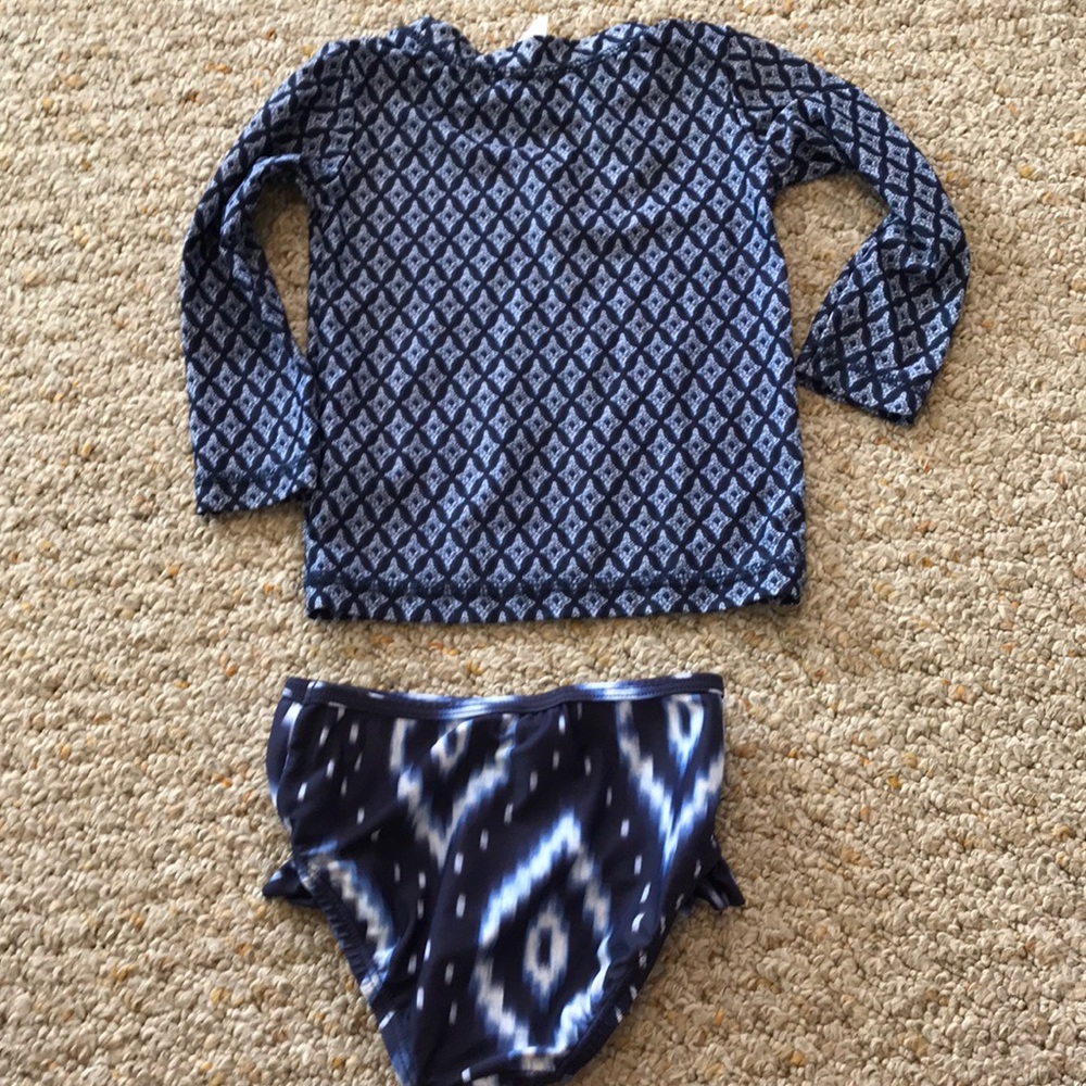 Toddler Rashguard - Picture 5 of 5